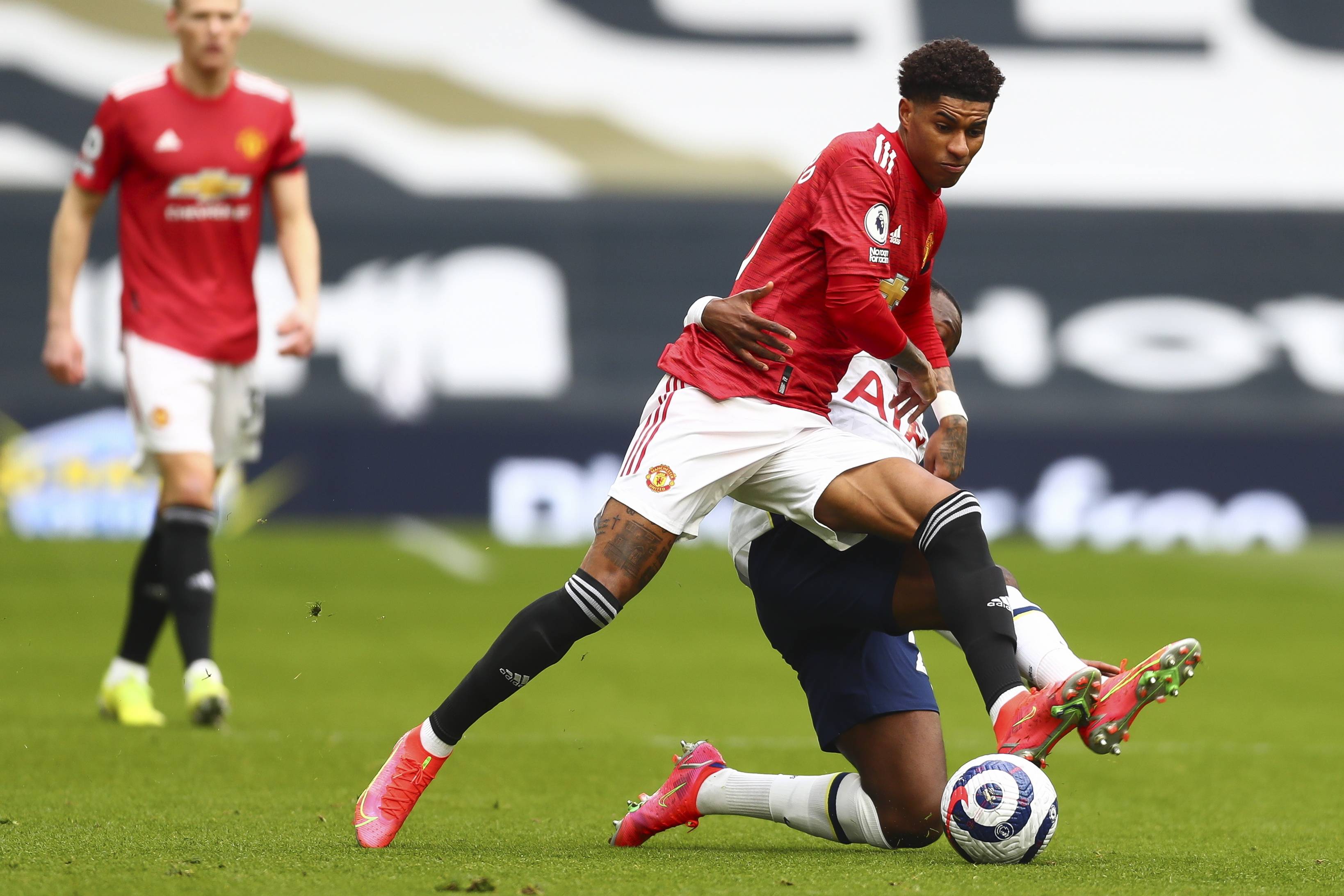 注入新鲜血 注入新鲜血